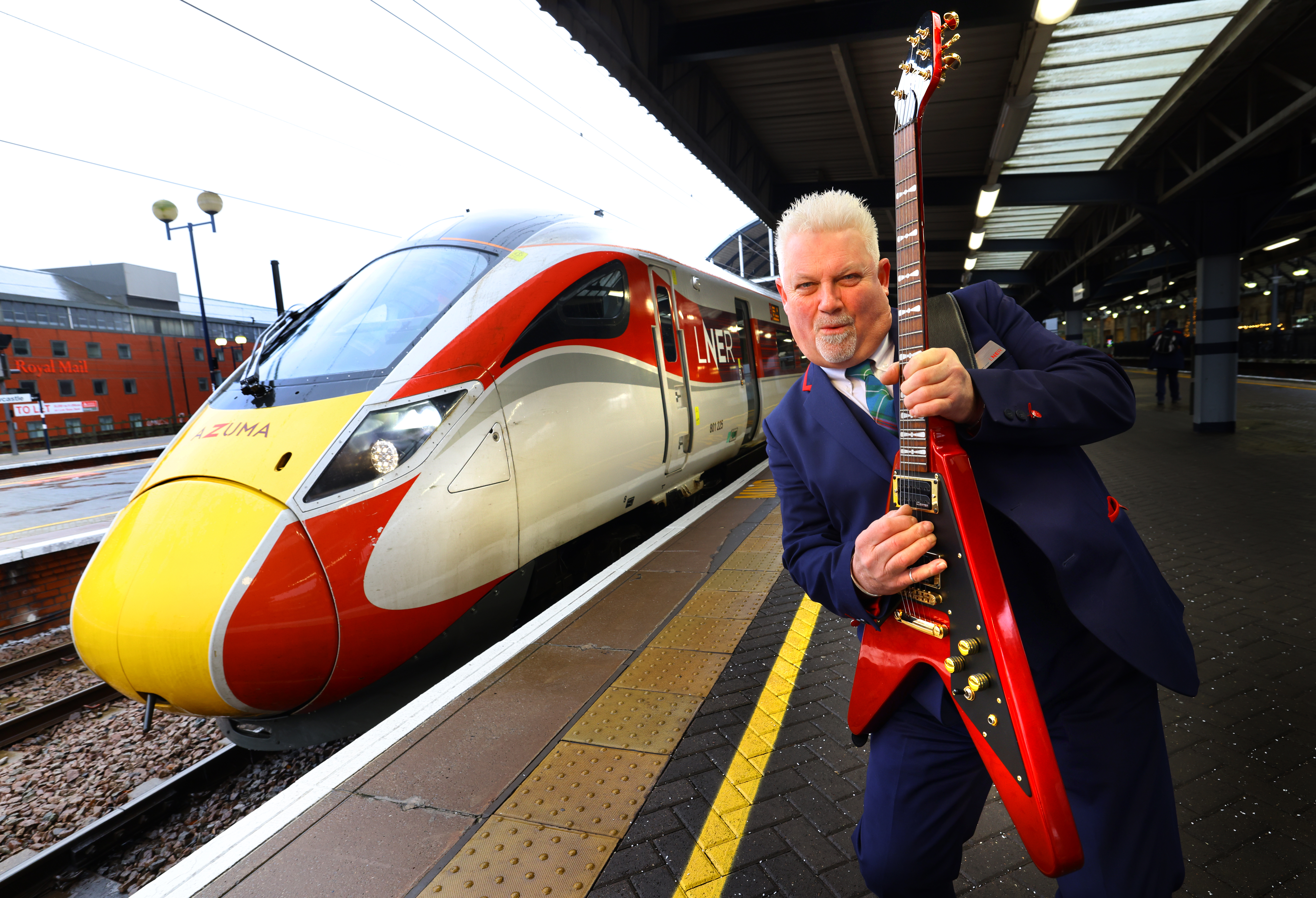 Introducing Rock and Rail Star Robb